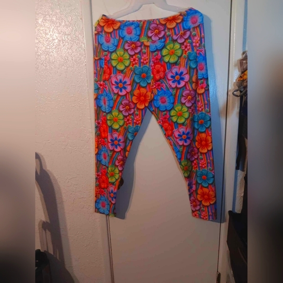 Leggings - Picture 1 of 5